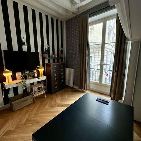 Appartement Au Coeur De Paris Exteriör bild